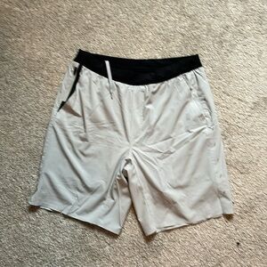Men's White Ten Thousand Shorts W/ Liner